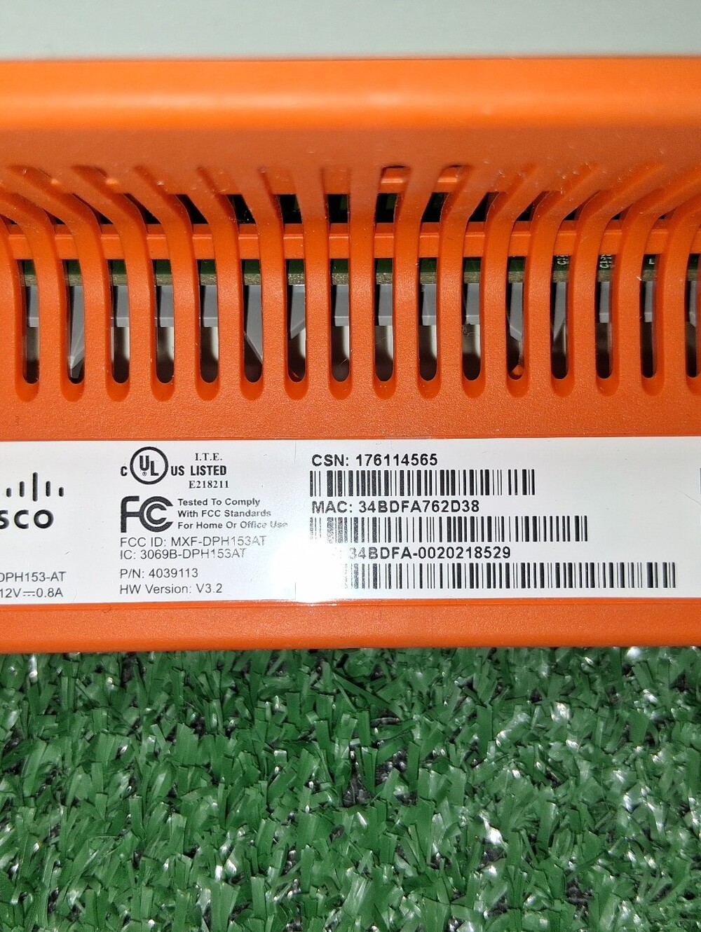 Cisco AT&T 3G MicroCell DPH153-AT Cellular Service Extender – Complete – Tested - Picture 5 of 6